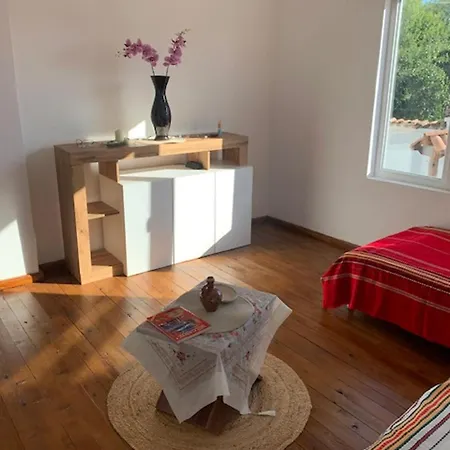 Tatil Evi House Sleeps 6-garden-freeparking-bbq-patio