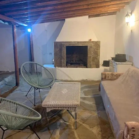 Tatil Evi House Sleeps 6-garden-freeparking-bbq-patio Ognen