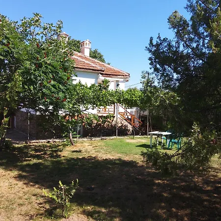 House Sleeps 6-garden-freeparking-bbq-patio Prázdninový dům *